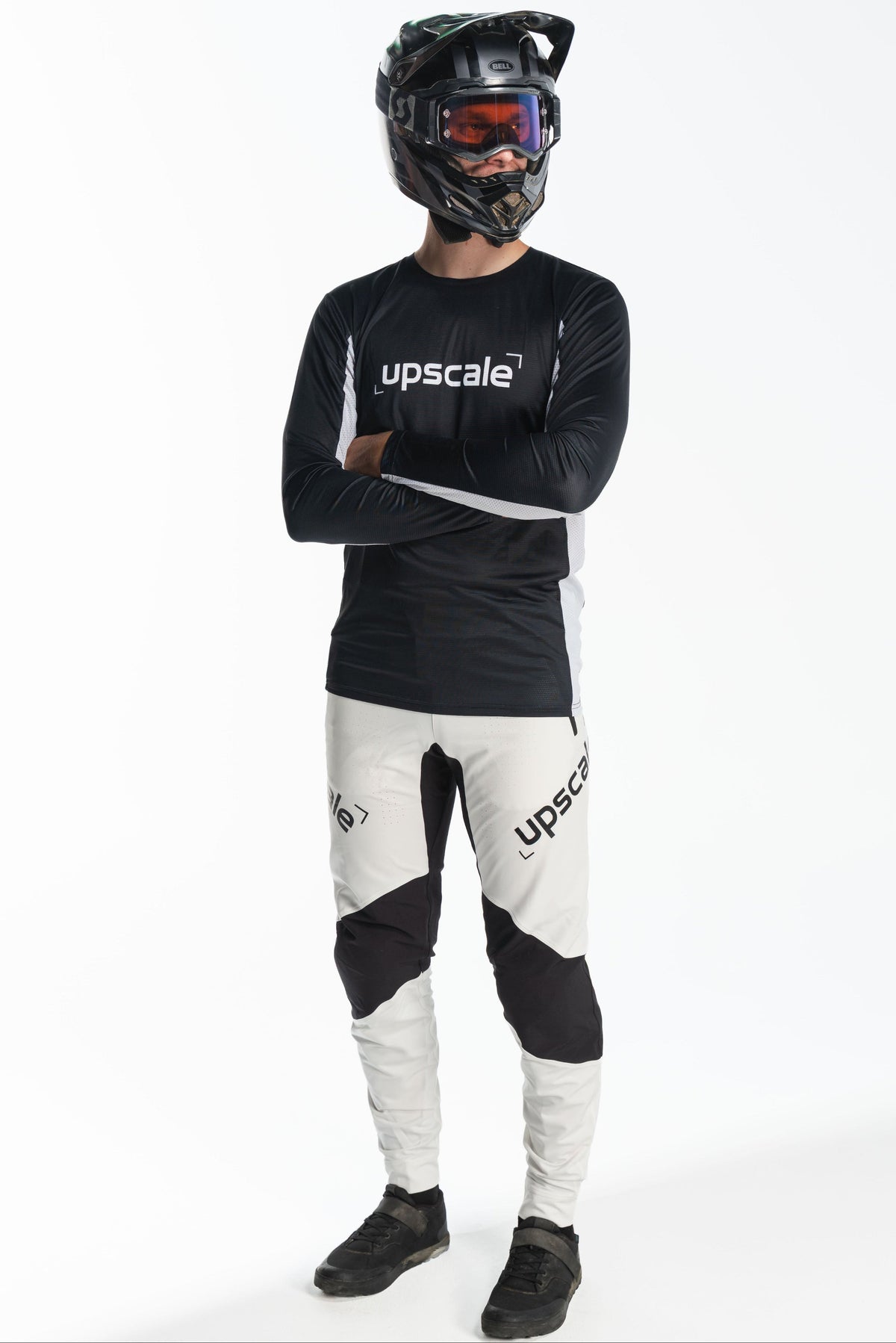 Aether DH Kit - Black/white